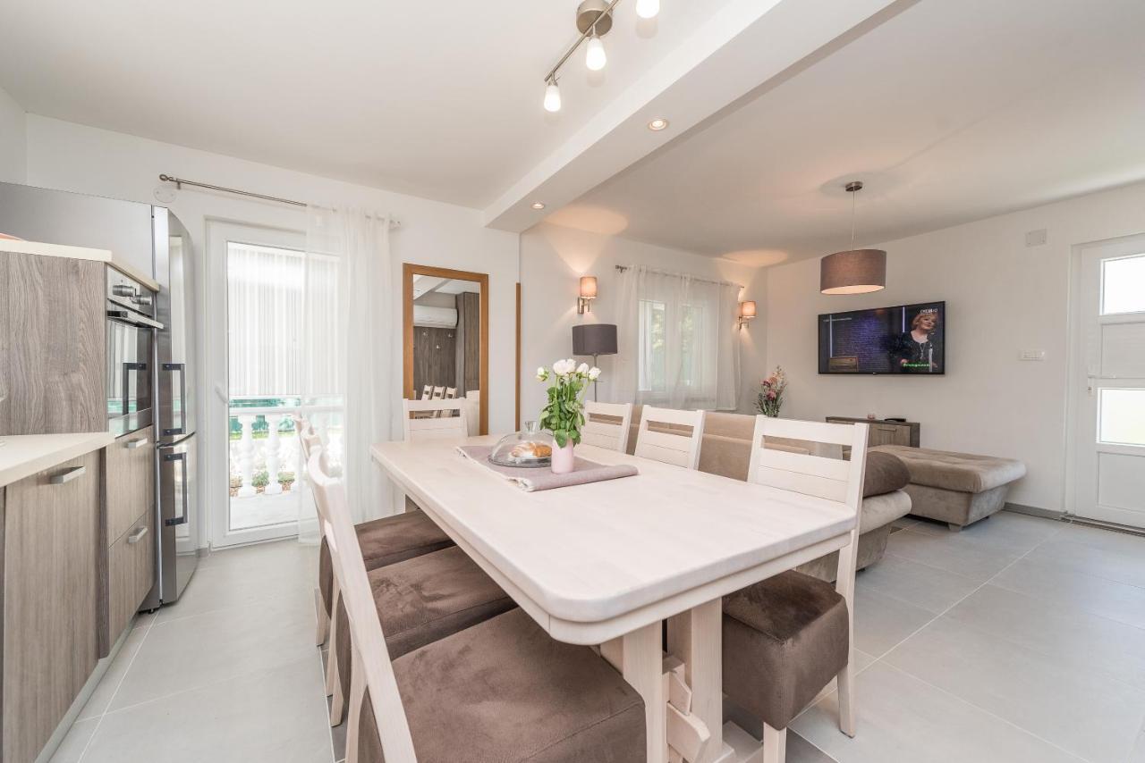 Villa Family Sukosan, Zadar Extérieur photo